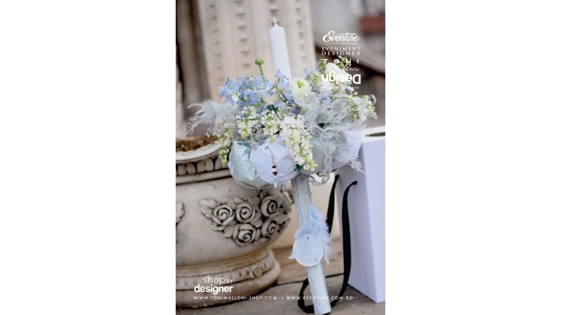 Lumanare de botez baieti cu delhinium bleu si liliac alb, 65x4cm, Glow 5